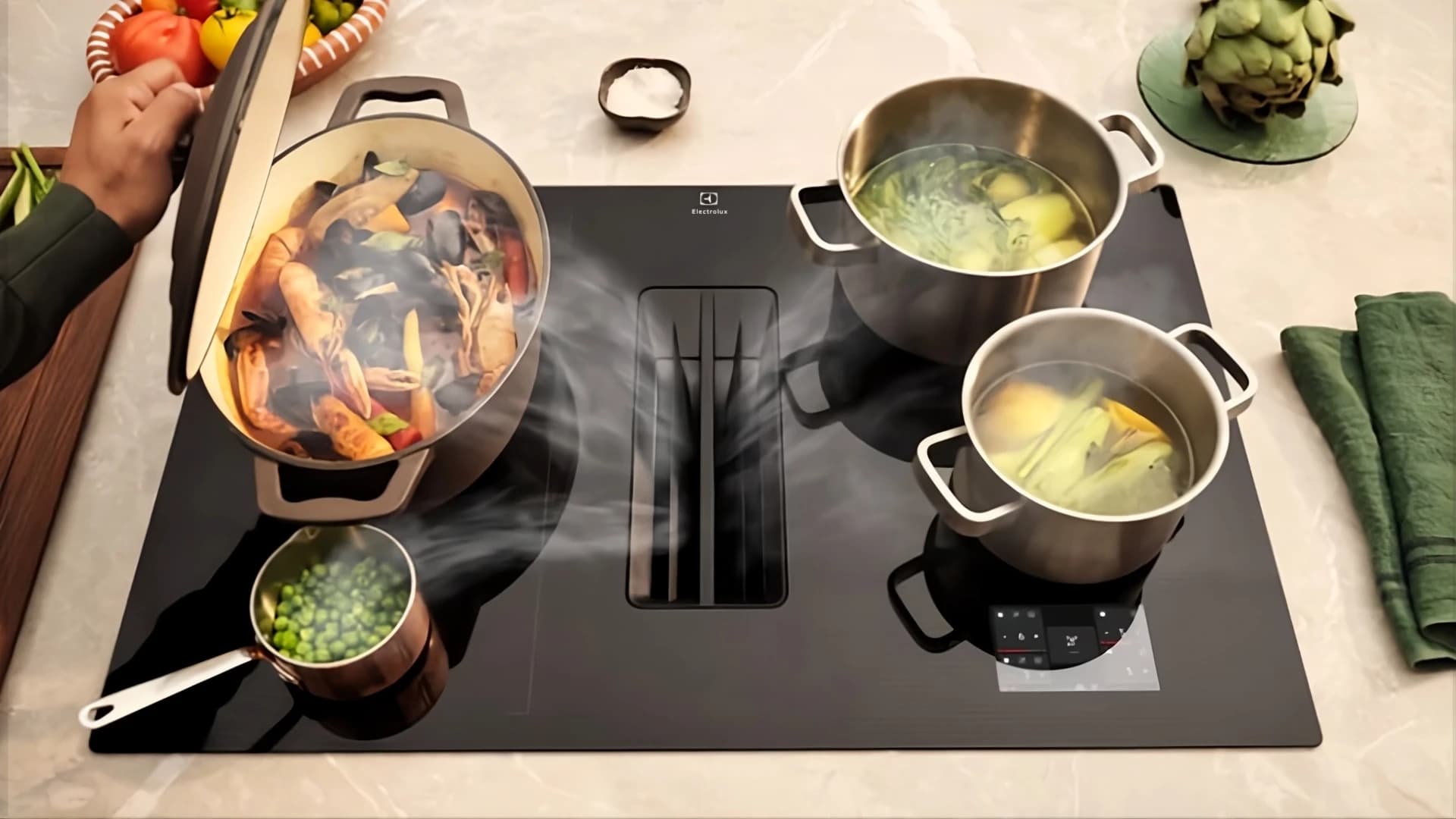 Electrolux 'SensePro®' EHH80KX9PC